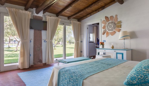 Double Room, Pool View (Granito)