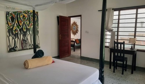 Family Bungalow, Multiple Bedrooms