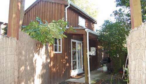 Mahoe Cottage – No Pets Allowed