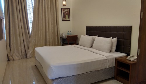 Executive Family Room - Complimentary Shuttle Pickup and Drop to Sai Baba Temple (Gate 2)