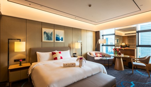 Premier Room