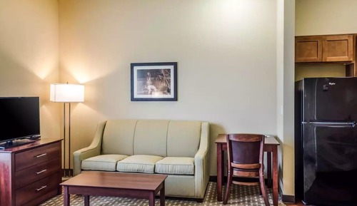 Suite, 2 Queen Beds, Non Smoking