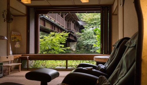 Japanese Style Room as two serial room