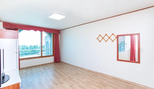 Room (Korean Ondol - 10 PY)