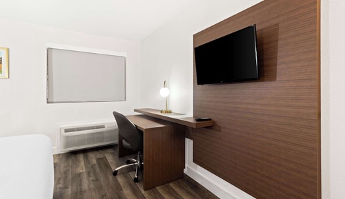 Standard Room, 1 King Bed, Non Smoking, Refrigerator & Microwave