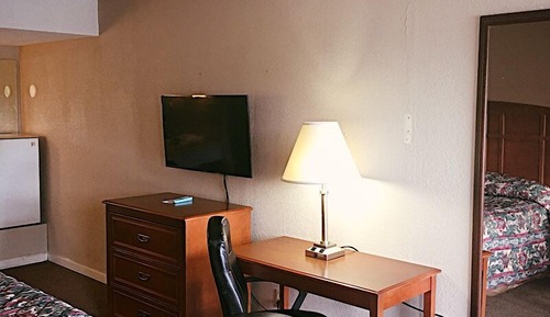 Comfort Room, 1 King Bed, Non Smoking