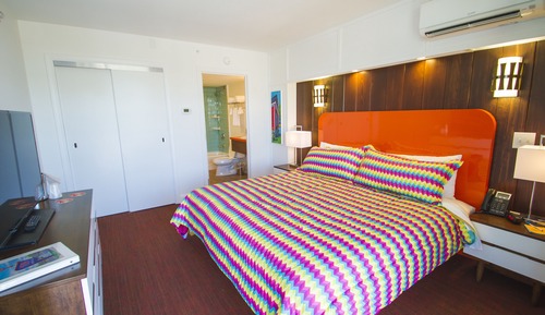 Standard Room, 1 King Bed
