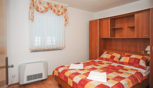 Apartment, 2 Bedrooms, Ground Floor