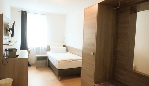 Basic Single Room, 1 Twin Bed