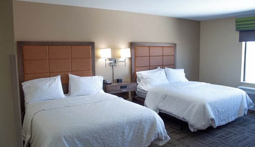 Room, 2 Queen Beds, Accessible, Bathtub (Mobility)