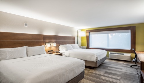 Suite, Multiple Beds