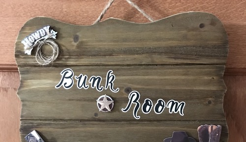 Junior Single Room, 3 Twin Beds, 2 Bathrooms, Courtyard View