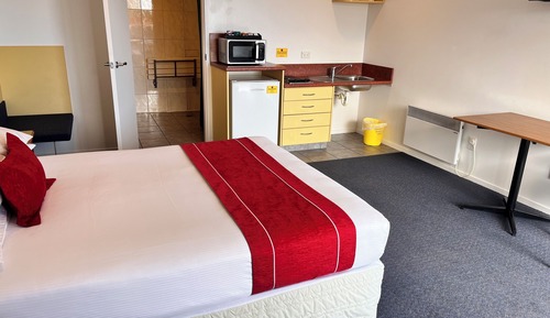 Studio, Room 15