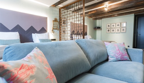 Quadruple Room (Semi-Basement)