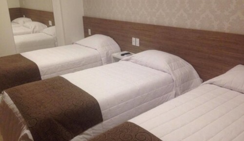 Standard Triple Room (APARTAMENTO TRIPLO SOLTEIRO)