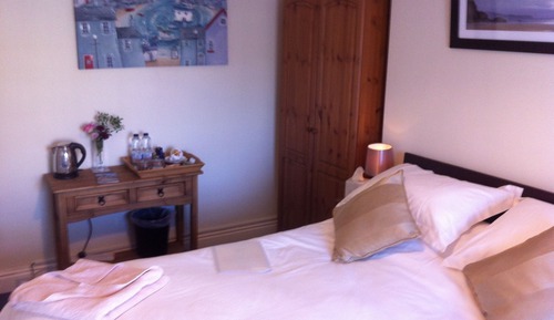 Double Room, 1 King Bed