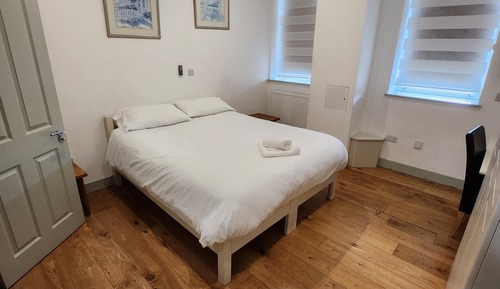 Double Room, Private Bathroom (room)