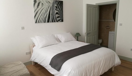 Twin Room, Ensuite (Wet Room)