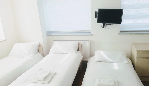 Triple Room, Ensuite