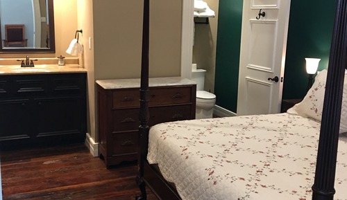 Deluxe Room, 1 King Bed