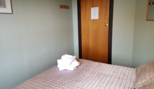 Queen Room with Shared Bathroom Facilities