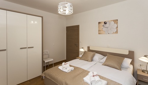 Deluxe Apartment, 2 Bedrooms, Terrace (A2)