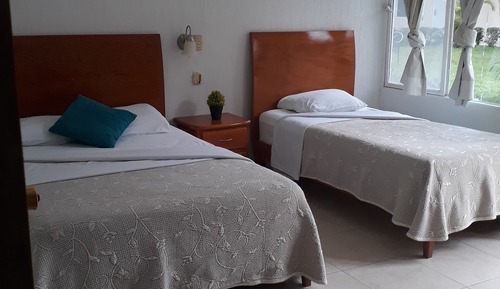 Standard Room, 2 Double Beds