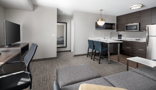 Suite, 1 Bedroom, Corner