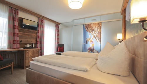 Double or Twin Room, Balcony