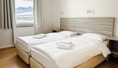 Economy Double or Twin Room, Shared Bathroom