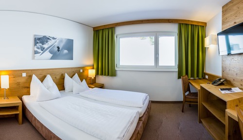 Basic Double or Twin Room