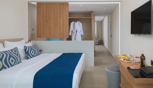 Suite, Garden View
