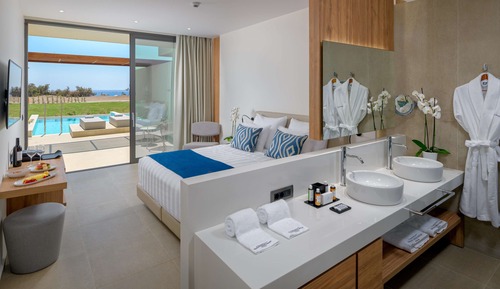 Suite, Private Pool, Garden View