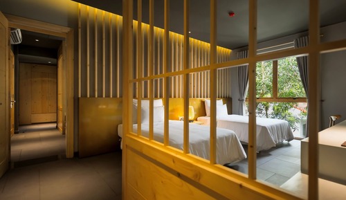 Premium Deluxe Twin - Daily Reflexology Treatment and Onsen