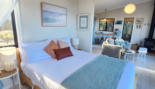 Panoramic Studio, 1 Queen Bed, Ocean View, Sea Facing (Adrift #1)