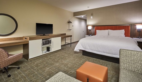 Room, 1 King Bed, Accessible (Hearing)