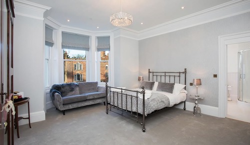 Deluxe Double Room, Ensuite (and Cathedral View)