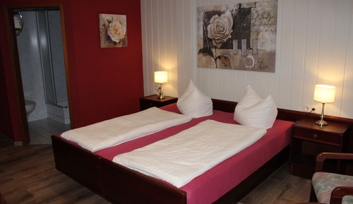 Traditional Double Room, 2 Twin Beds, Non Smoking