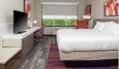 Room, 1 King Bed, Accessible (Hearing)