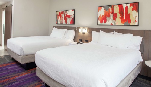 Room, 2 Queen Beds, Non Smoking (Drinks & Snacks)