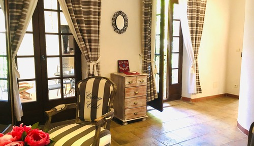 Superior Suite, 1 Queen Bed, Terrace (Chemin de Ronde)