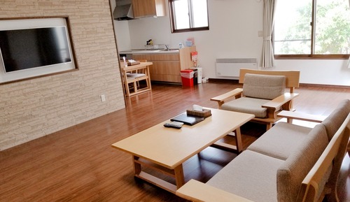 2 Bedroom Holiday Home