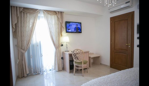 Double Room Single Use