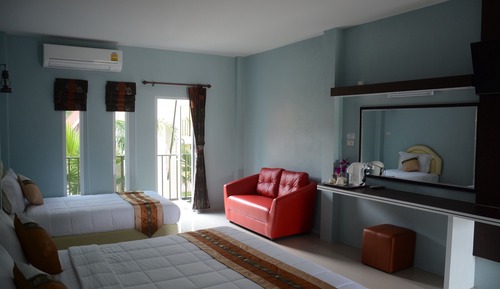 Standard Twin Room