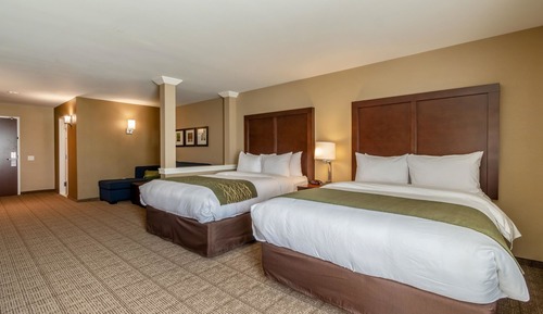Suite, 2 Queen Beds, Accessible, Non Smoking
