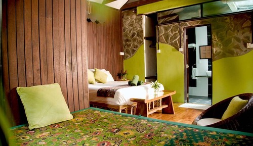 Perling Bukit House