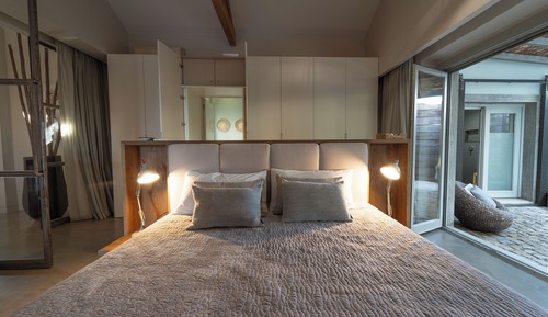 Luxury Suite