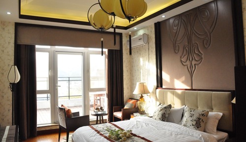 Villa (including Breakfast for 4)
