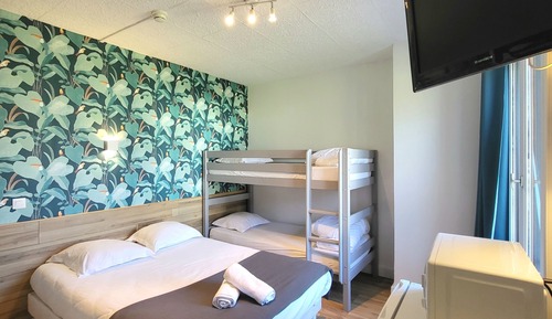 Standard Quadruple Room