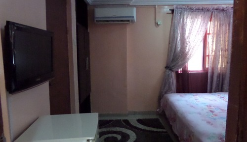 Royal Room, 1 Queen Bed